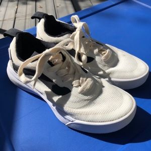 VANS - ULTRACUSH - BIG KID/WOMENS